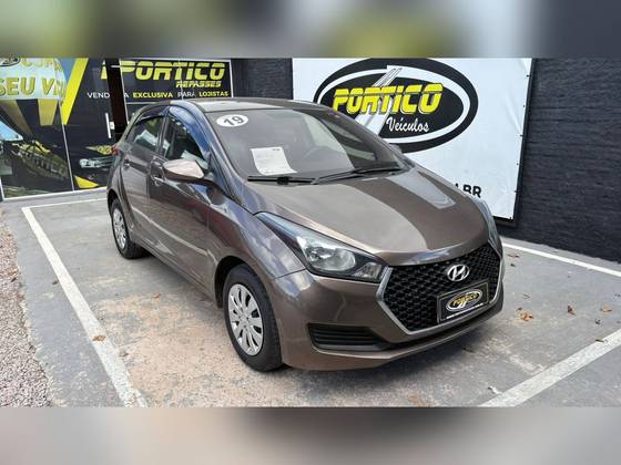 HYUNDAI HB20 1.0 UNIQUE 12V FLEX 4P MANUAL